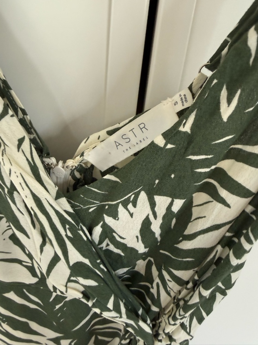 ASTR The Label Destination Tropical Print Side Slit Midi Dress - Picture 3 of 4